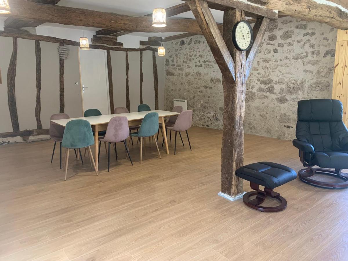 Maison Papillon Gite De Ressourcement Lusignan-Petit المظهر الخارجي الصورة